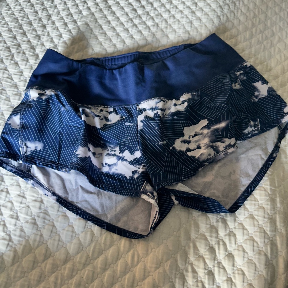 Like-new Oiselle Rogas / 3 pair, Size 2